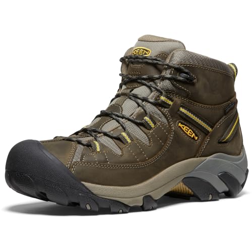 KEEN KEEN Men's Targhee 2 Mid Height Waterproof Hiking Boots — Build quality and design details up close